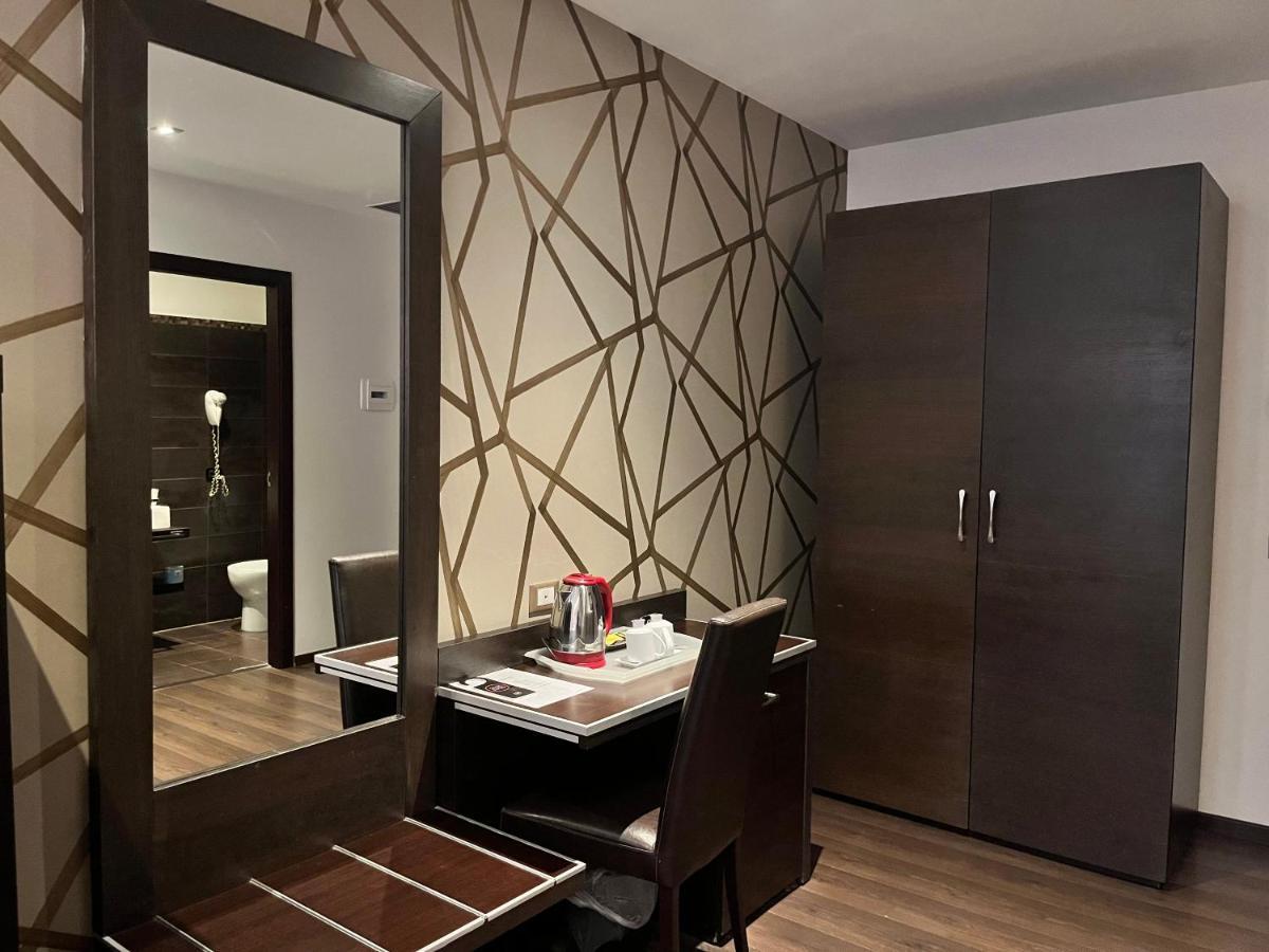 Catone District Hotel Roma Exterior foto